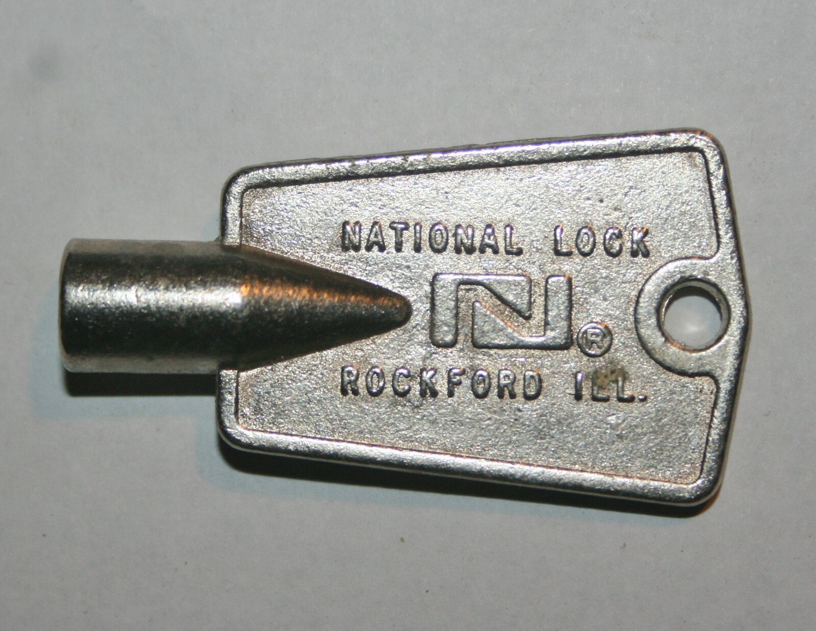 VINTAGE NATIONAL LOCK ROCKFORD, ILL FREEZER KEY eBay