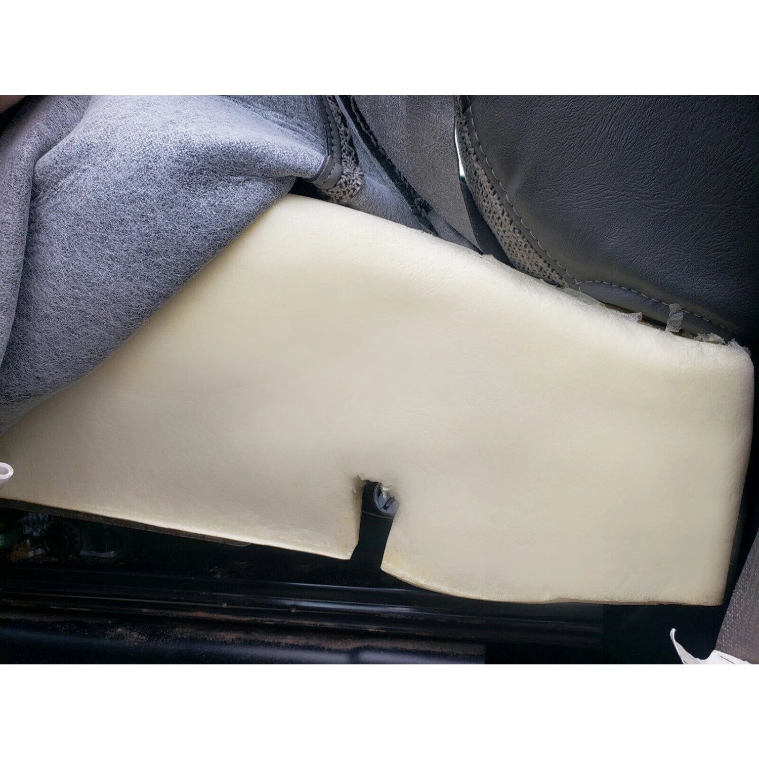 For 03-23 Chevy Express & GMC Savana Van Driver/Passenger Seat Foam Pad Cushion - Picture 8 of 20