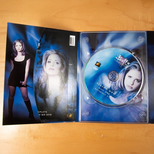 Buffy the Vampire Slayer - The Complete First Season (DVD) Season 1 - Picture 3 of 4