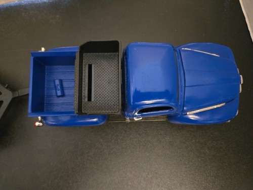 Ertl 1940 Ford Coupe Race Car with Trailer and 1951 Ford Truck Bank Wix Filters - Picture 6 of 8