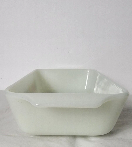Vintage Anchor Hocking 5 x 9" milk glass 1 quart baking dish fruit print 441 USA - Picture 3 of 6