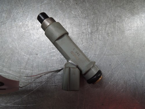 Einspritzdüse Einspritzventil Peugeot 107 1,0i 50kW BJ.07 232500Q010 052072123