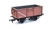 Bachmann 37-226 BR 16 Ton Steel Mineral Wagon B6890 in BR Bauxite Livery (UB)