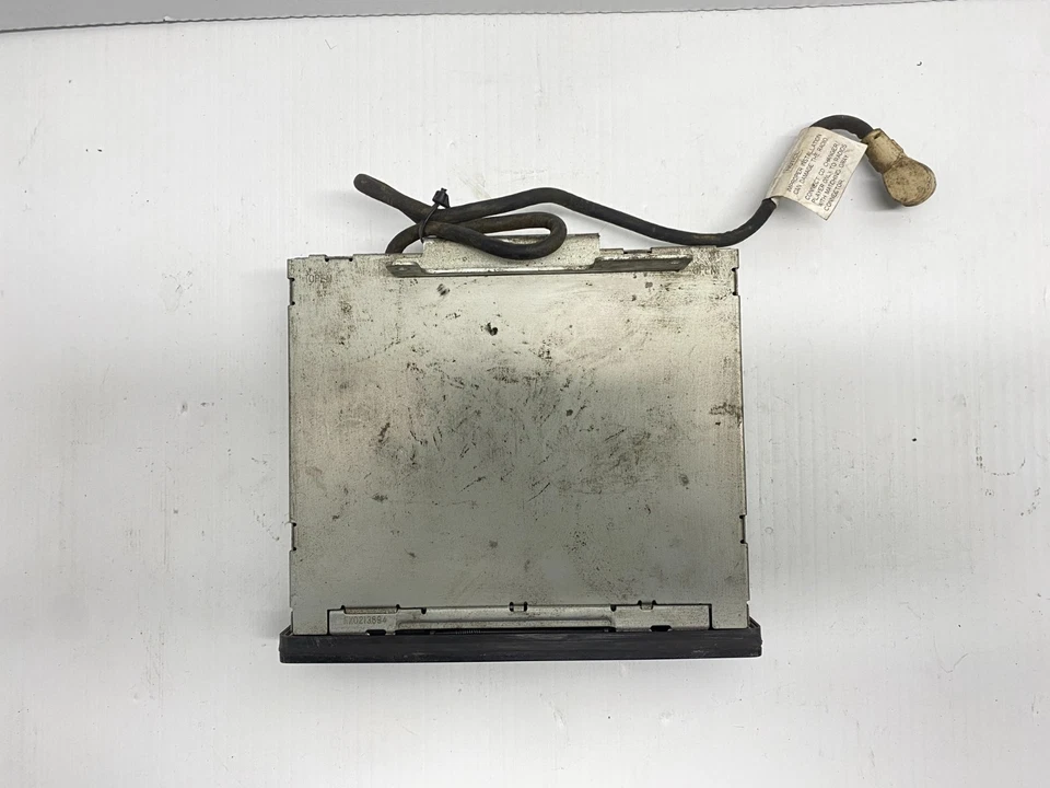 Equipo de radio de audio Honda CR-V 1997-2000 y unidad de reproductor de cassette OEM, 638-57260 Foto 3 de 4