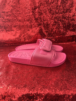 Adidas Boost X Pharrell Chancletas HU Men Size 10 Pink Slides FV7289