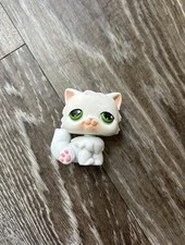 Littlest Pet Shop LPS Authentic Hasbro 15 2004 White Persian Kitty Cat