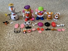4 Mr. Potato Head Bodies, Animal Parts & accessories Plus Olaf Switch ‘Em Up