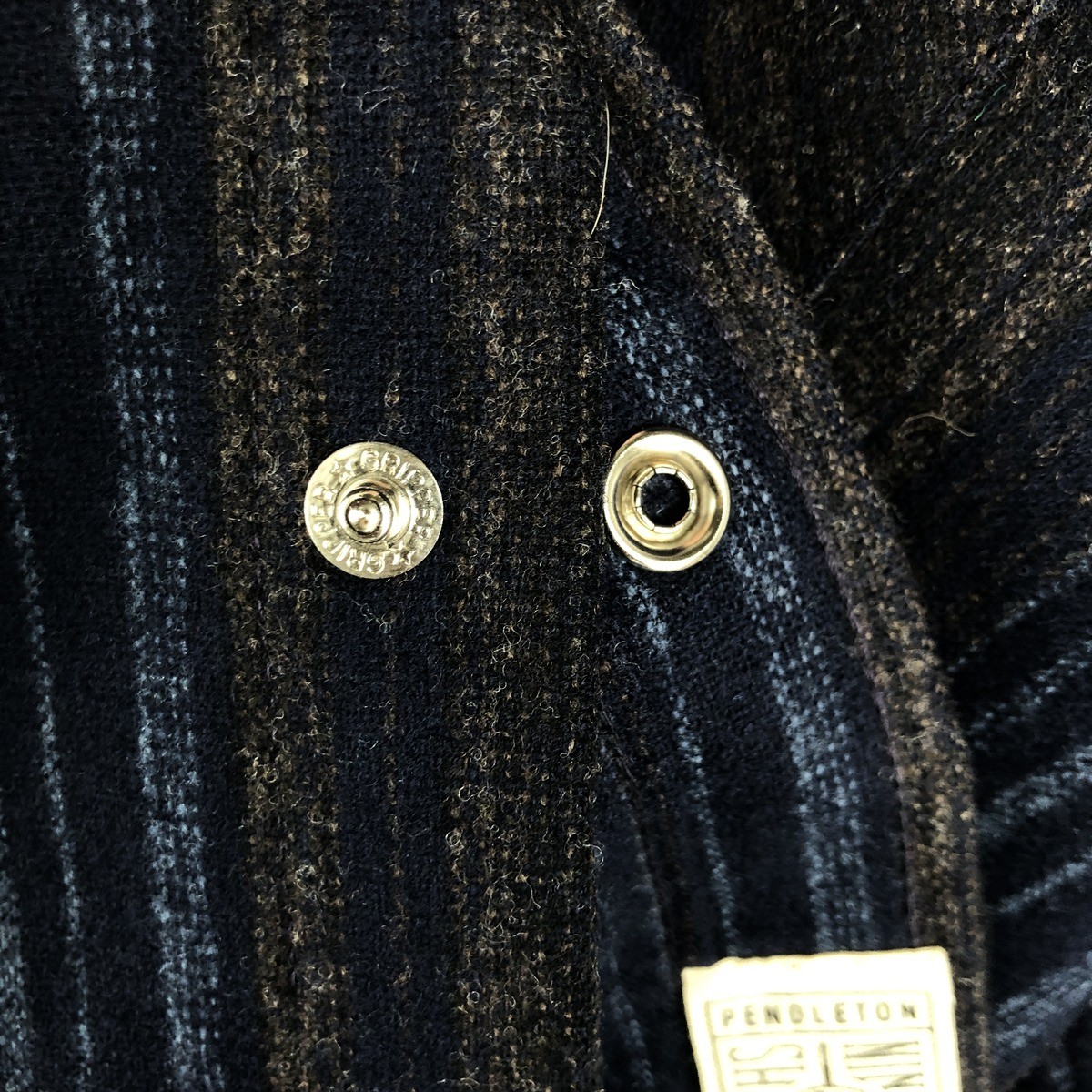 Vintage Pendleton Canyon Stripe Pattern Long Slee… - image 6