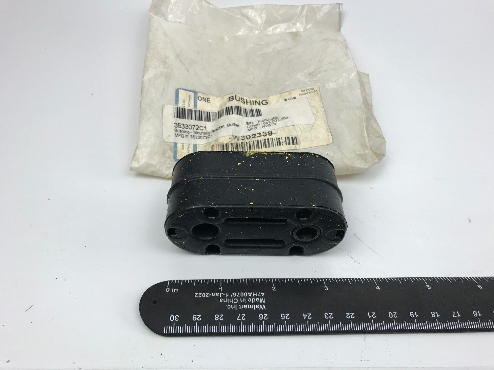 OEM International 3533072C1 Rubber Bushing Muffler Bracket Mount 