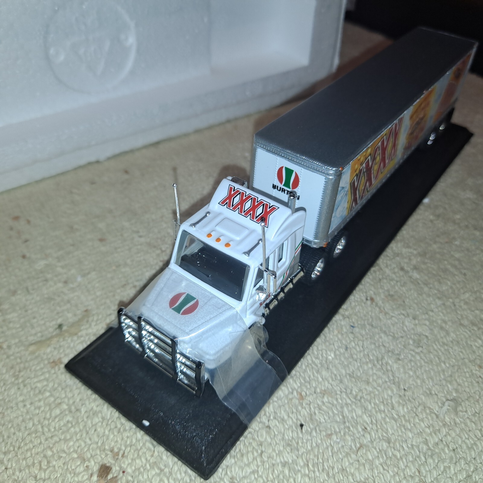 Picture 6 of 8