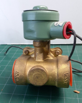 Asco Red Hat Solenoid Valve, 1 1/4 Pipe ,110/120V, Steam 5-125, 10.5W,  #8222B81