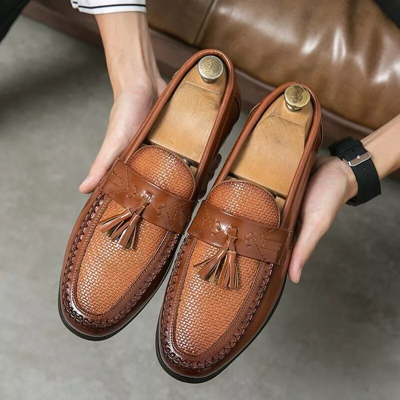 Men Casual Shoes Comfortable Slip on Flats Tassel Loafers Driving Shoes Footwear