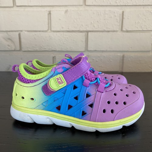 stride rite waterproof shoes