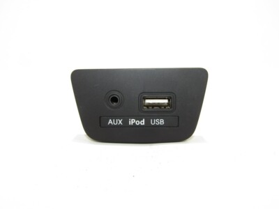 HYUNDAI I30 GD 2014 AUX USB socket charger plug in radio auto car audio