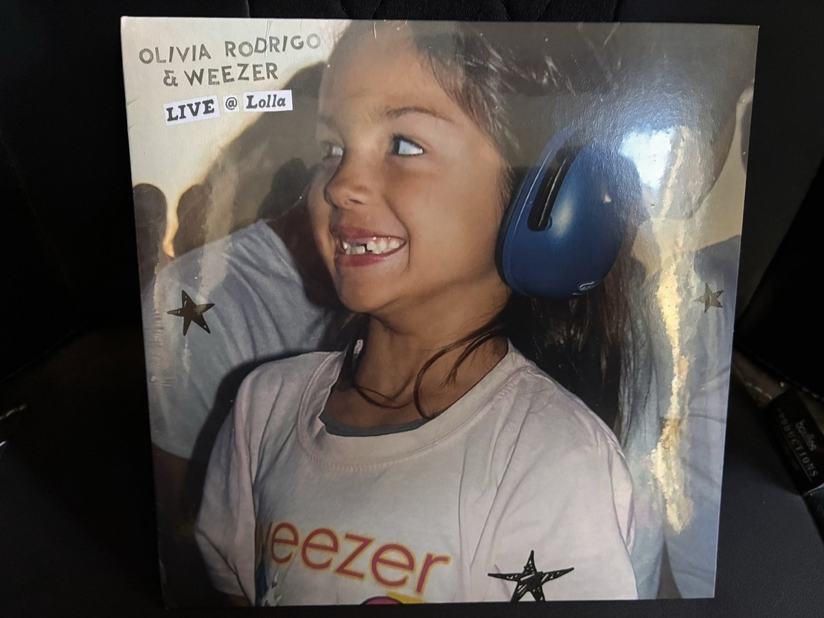 NEW OOP LIMITED EDITION OLIVIA RODRIGO X WEEZER LIVE BLUE VINYL 7