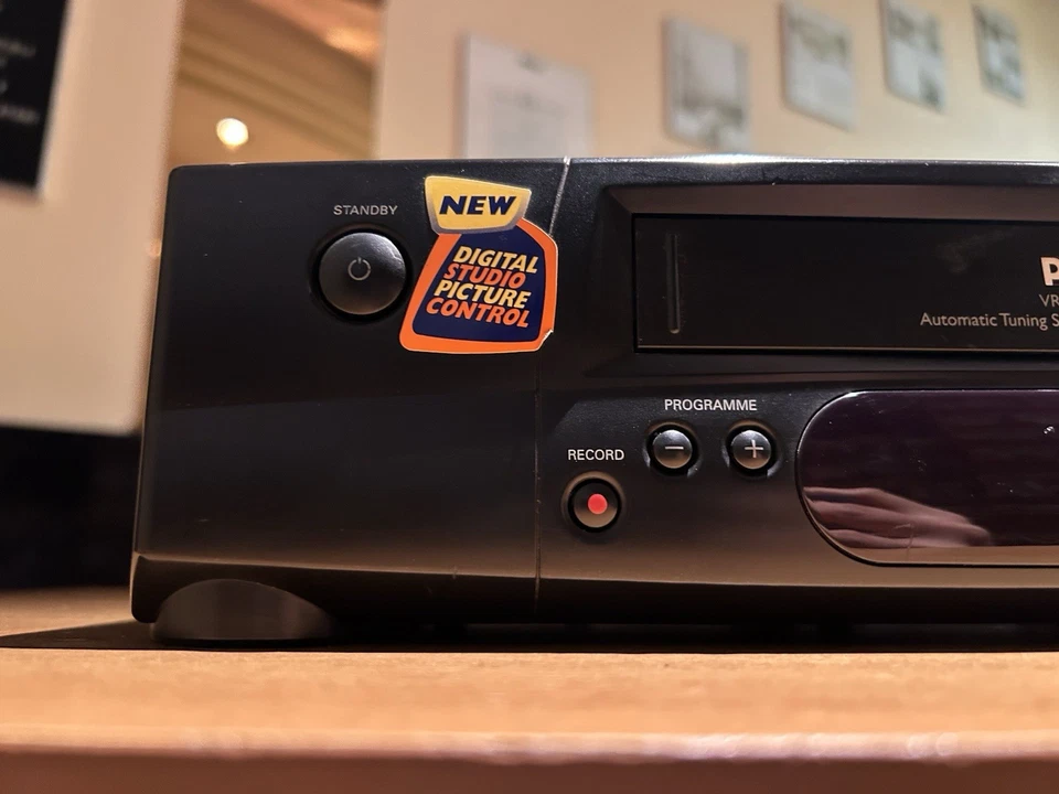 VHS Videoregistratore Philips Vr110/02 - Immagine 2 di 4