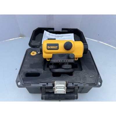 Dewalt DW096 Automatic Level, 26x Magnification, Type 1, w/original Storage Case