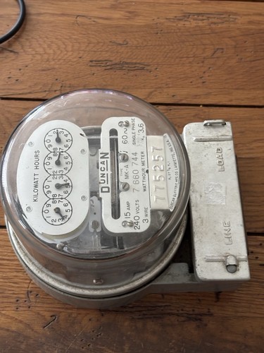 Duncan Electric Watt Hour Meter 15 Amp 240 Volts 3 Wire 7-660-744 Untested - Picture 5 of 9
