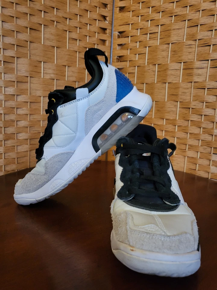 Zapatillas deportivas Air Jordan MA2 Ultramarine para hombre en gris blanco y negro talla 9,5  Foto 4 de 4