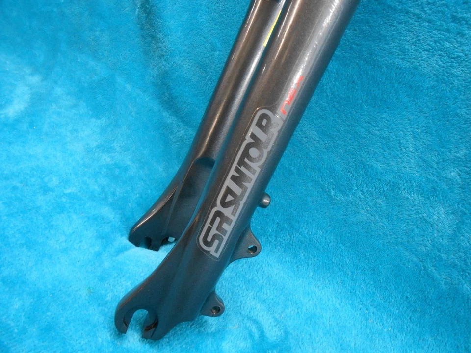SR Suntour NEX Suspension DISC 26" Fork 1 1/8" Threaded Steerer 170mm Trekking - Image 2 of 4