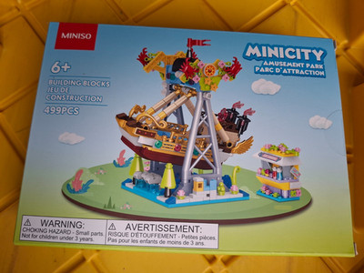 MINISO MiniCity Amusement Park Pirate Ship Ride Building Blocks 493 Pcs New Seal