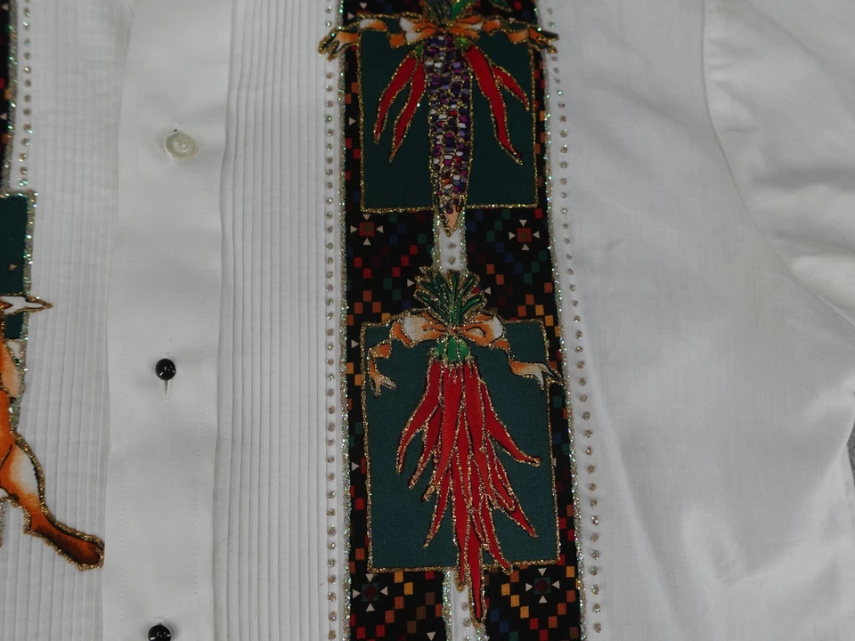 Vintage Chaplin Shirt Mens Small White Western Coyote Saguaro Beaded 90s USA - Image 3 of 4