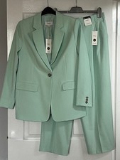 Marks & Spencer Light Green Trouser Suit Size 12 – New With Tags