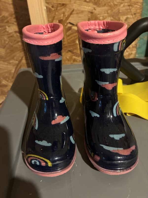 Carters Navy Blue W Rainbows Rain Boots Toddler Girls Size 4