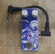 Tiny Fuzz Drunk Dead Spaceman Illustrator Series Fuzz Pedal For Guitar Or Bass Tiny Fuzz Drunk Dead Spaceman Illustrator Series Fuzz Pedal For Guitar Or Bass