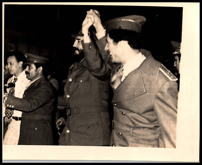 CUBA CUBAN FIDEL CASTRO PORTRAIT VINTAGE 1960s Muamar el Gadafi ORIG Photo 368