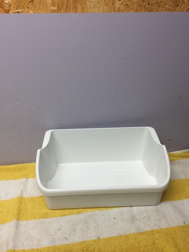240324501 FRIGIDAIRE REFRIGERATOR DOOR BIN free shipping