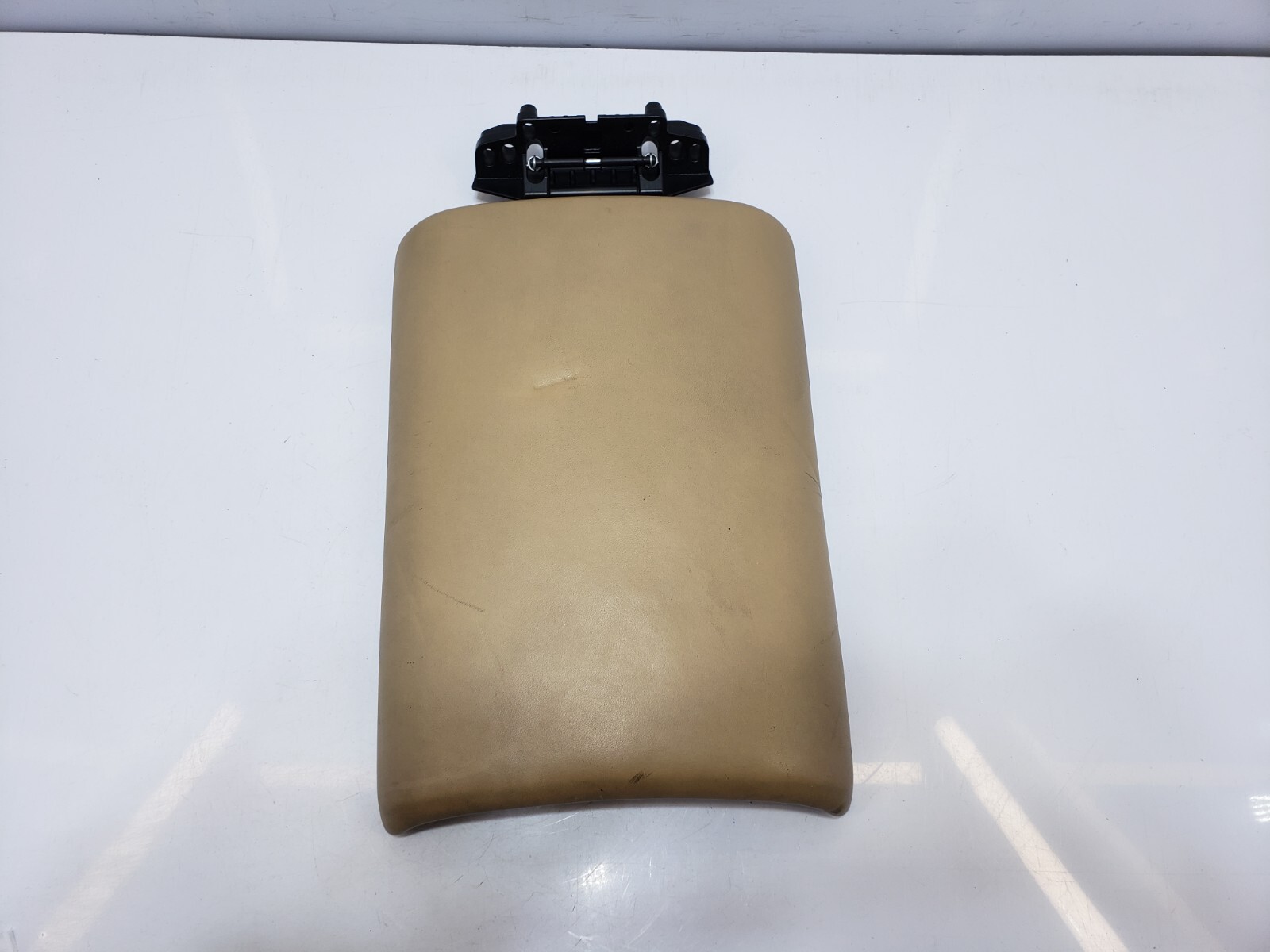 ✅ 10-14 OEM Rolls-Royce Ghost RR4 Center Console Armrest Leather Beige NOTE*