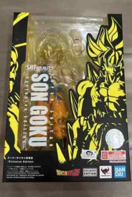 S.H.Figuarts Dragon Ball Z Super Saiyan Son Goku Exclusive Edition Figure Bandai