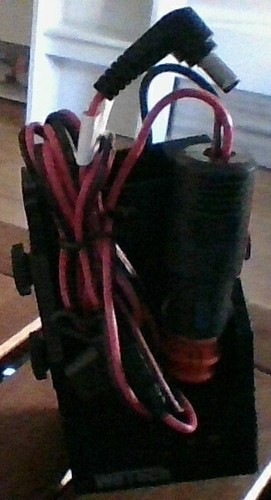 Passive Ladehalterung Funkgeräte Motorola WTC636 inkl. Autoladeadapter