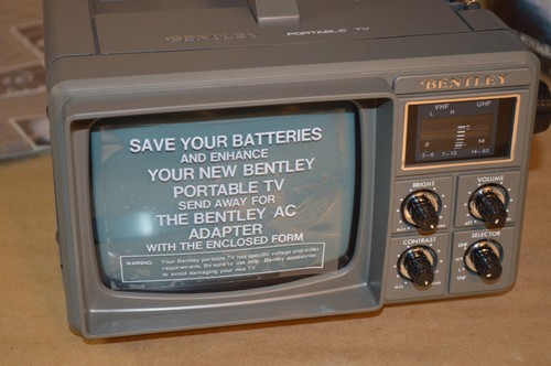 Vintage Bentley Deluxe Portable 5-Inch Black & White Television NEW In Box - Picture 3 of 12