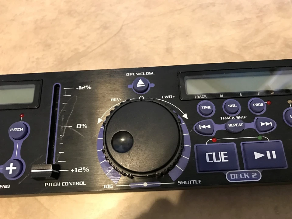 Vocopro CDG-8800 Pro DJ Karaoke Dual CD Controller Rack Mount Untested - Image 3 of 4