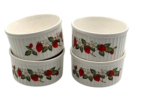 Vintage Set Of 4 Sheffield Strawberries N Cream Stoneware 4" Ramekins Japan