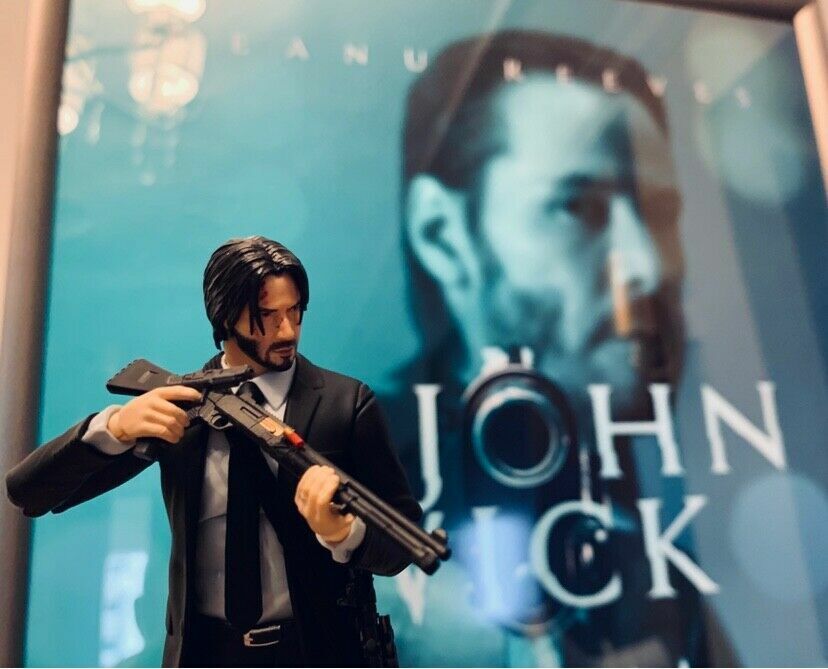 JOHN WICK Chapter 2 Cast(x6) Authentic Hand-Signed Keanu Reeves