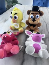 2019 Five Nights at Freddy's Freddy Foxy Mangle Chica Plush 8 FNAF Lot of 4