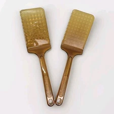 Vintage Ultratemp Amber Serrated Solid Spatula Robinson Knife Co