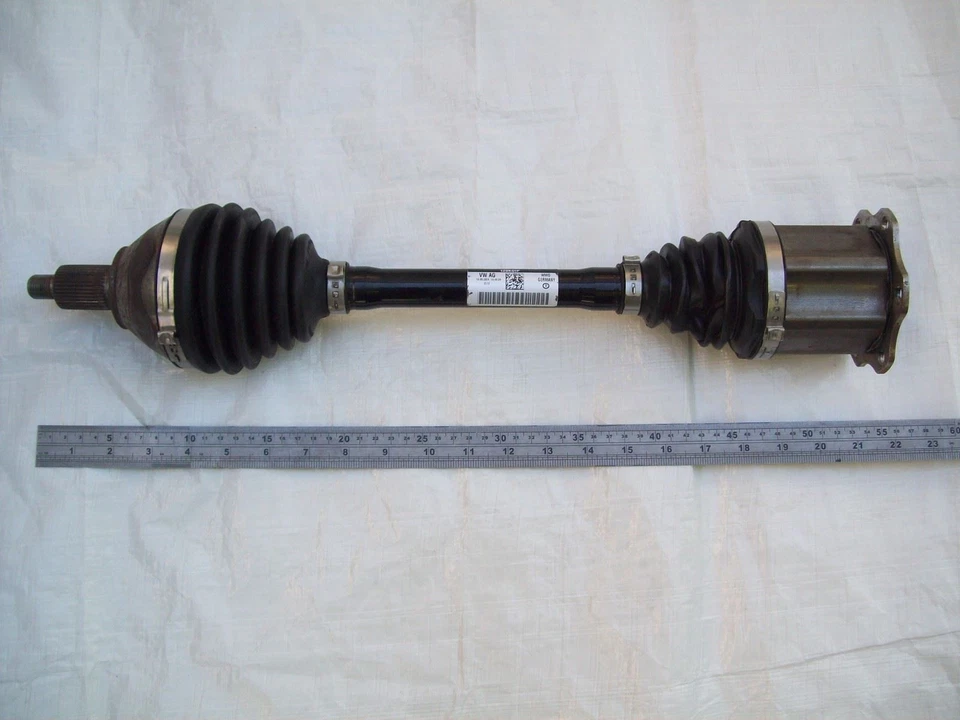 Audi e-tron GT F8 Driveshaft Tripodic Genuine Front Left 2Q0407271AQ 2018 onward - Image 3 of 4