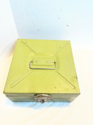 Vintage Personal Metal Steel Storage Case Cabinet Box Green - No Key