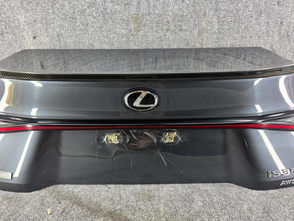 LEXUS 21-25 IS350 IS500 IS300 F-SPORT OEM TRUNK LID COVER THIRD BRAKE LIGHT 1L1 - Image 3 of 4