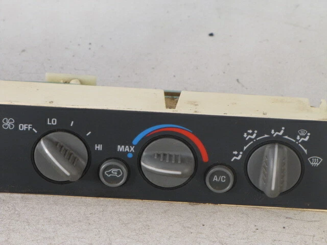 Chevy C K 1500 1996-1998 suburbano GMC Sierra Yukon calefacción control de clima Foto 2 de 4