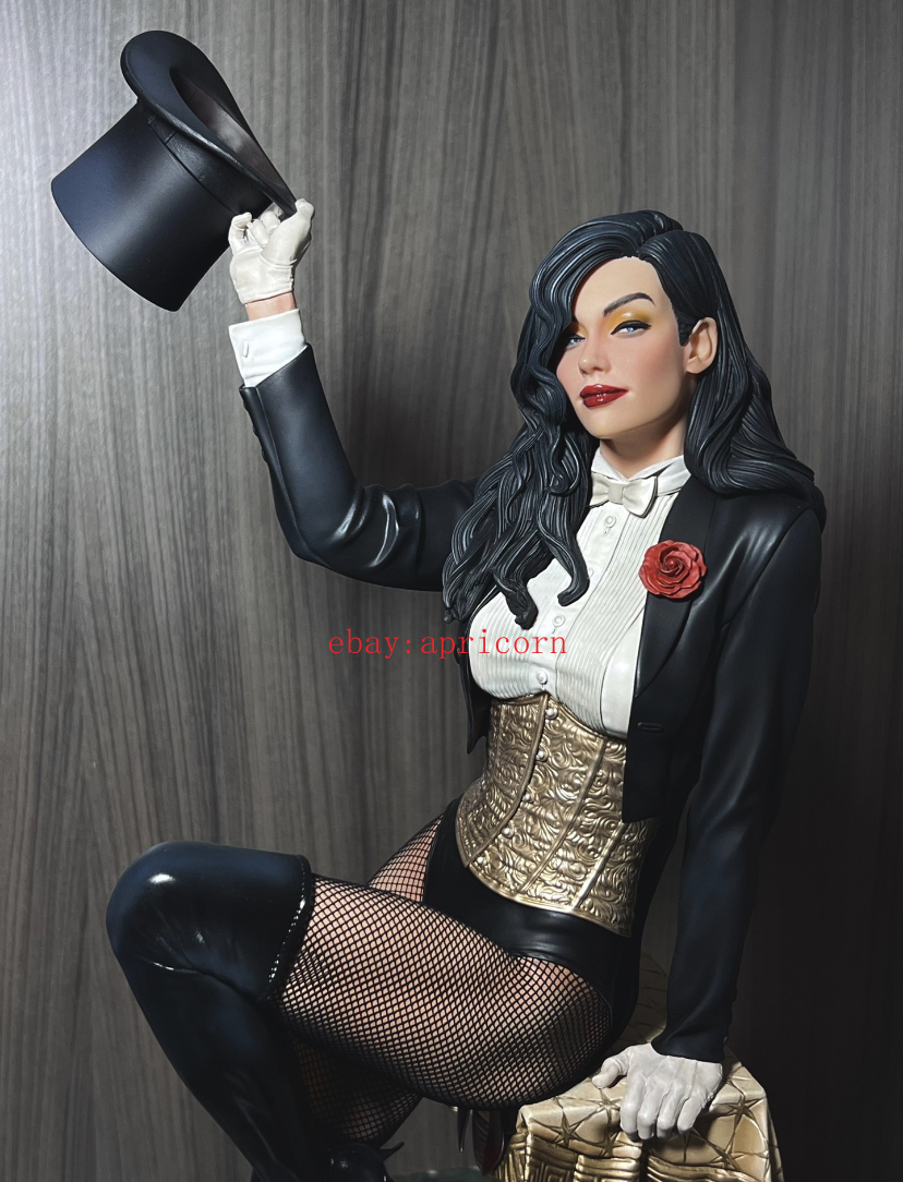 Sideshow Zatanna Zatara Statue Figure Resin Model Collectible