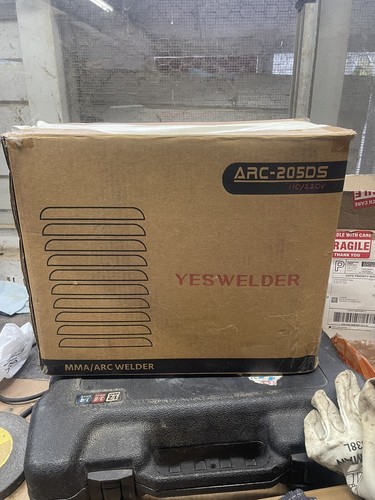 110V/220V 200A Digital Arc Multi-Process Welding Machine ARC-205DS
