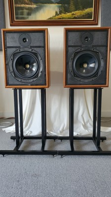 linn bookshelf speakers