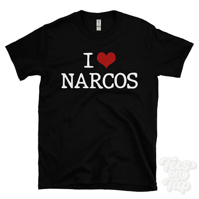 I LOVE NARCOS T-SHIRT Herz TV Shows Drogenkartell Drama True Crime Zuschauer Fan