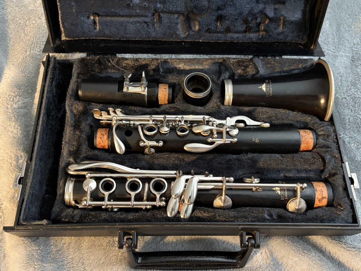 Rare Noblet 40 Bb Clarinet –1990s w/ Case ( Plays Great! ) | eBay