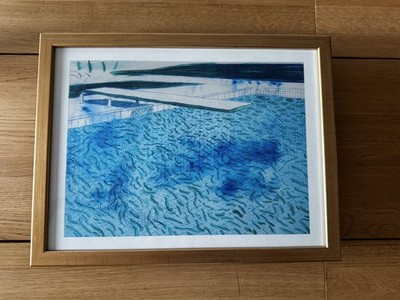 David Hockney Wasser aus dicken & dünnen Linien & zwei hellblauen Waschungen gerahmt